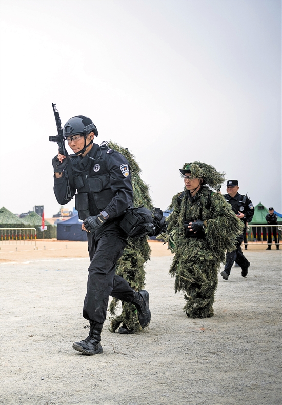 广东特警 冬训大练兵