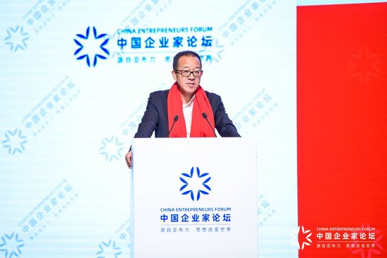 面对黑龙江省委书记和省长，俞敏洪提出三点建议