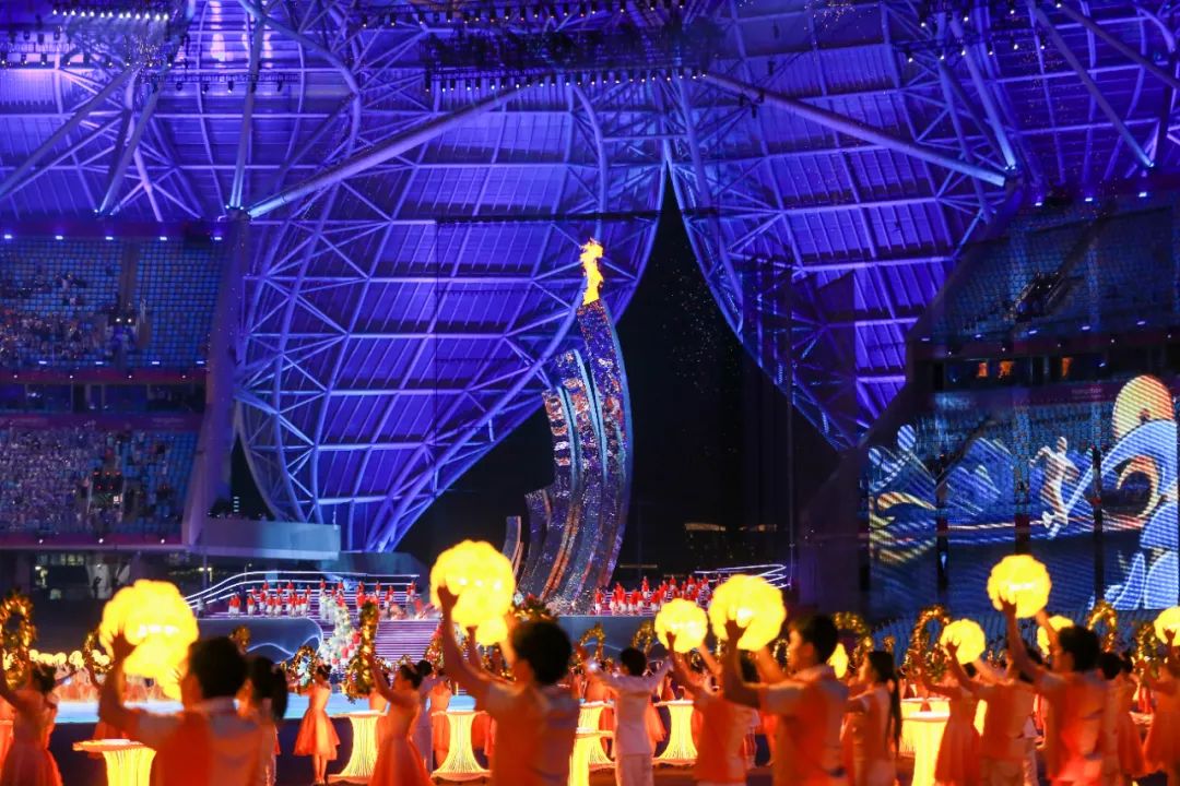 开幕式现场主火炬。图片来源：杭州第4届亚残运会组委会