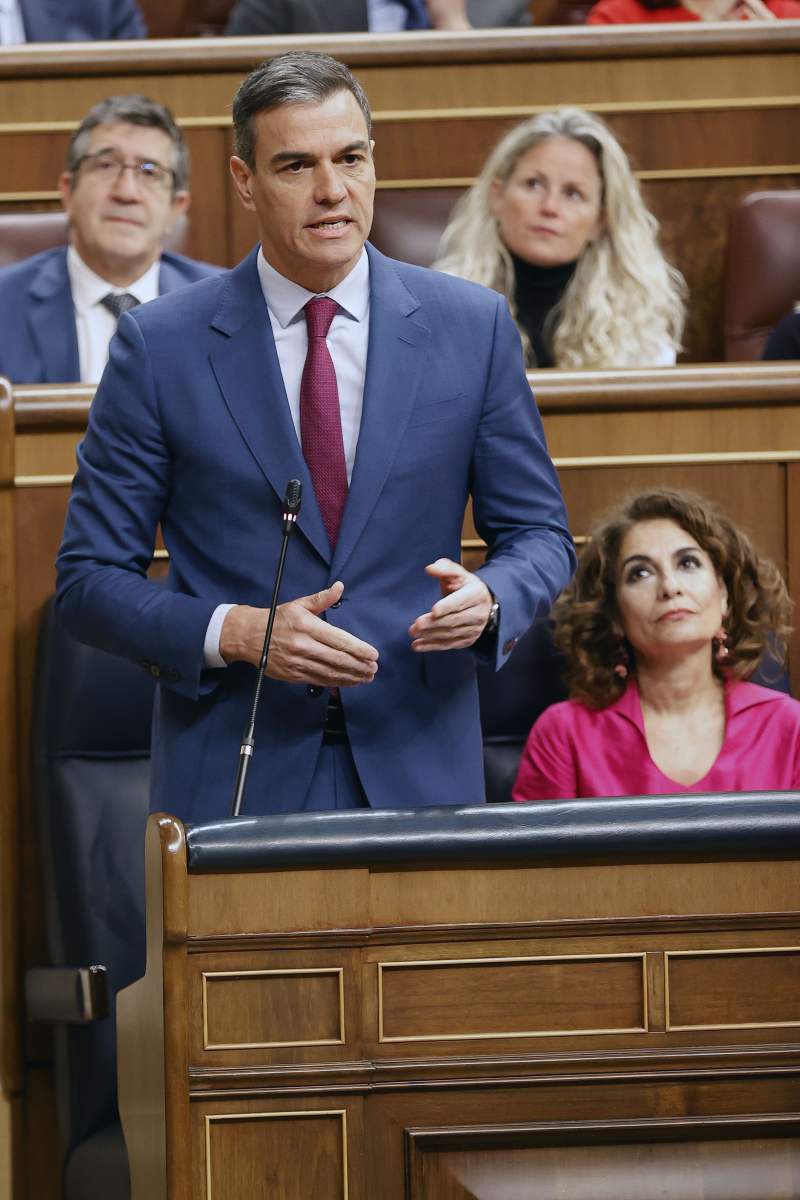当地时间2024年4月24日，西班牙马德里，西班牙首相桑切斯出席会议。图/IC photo
