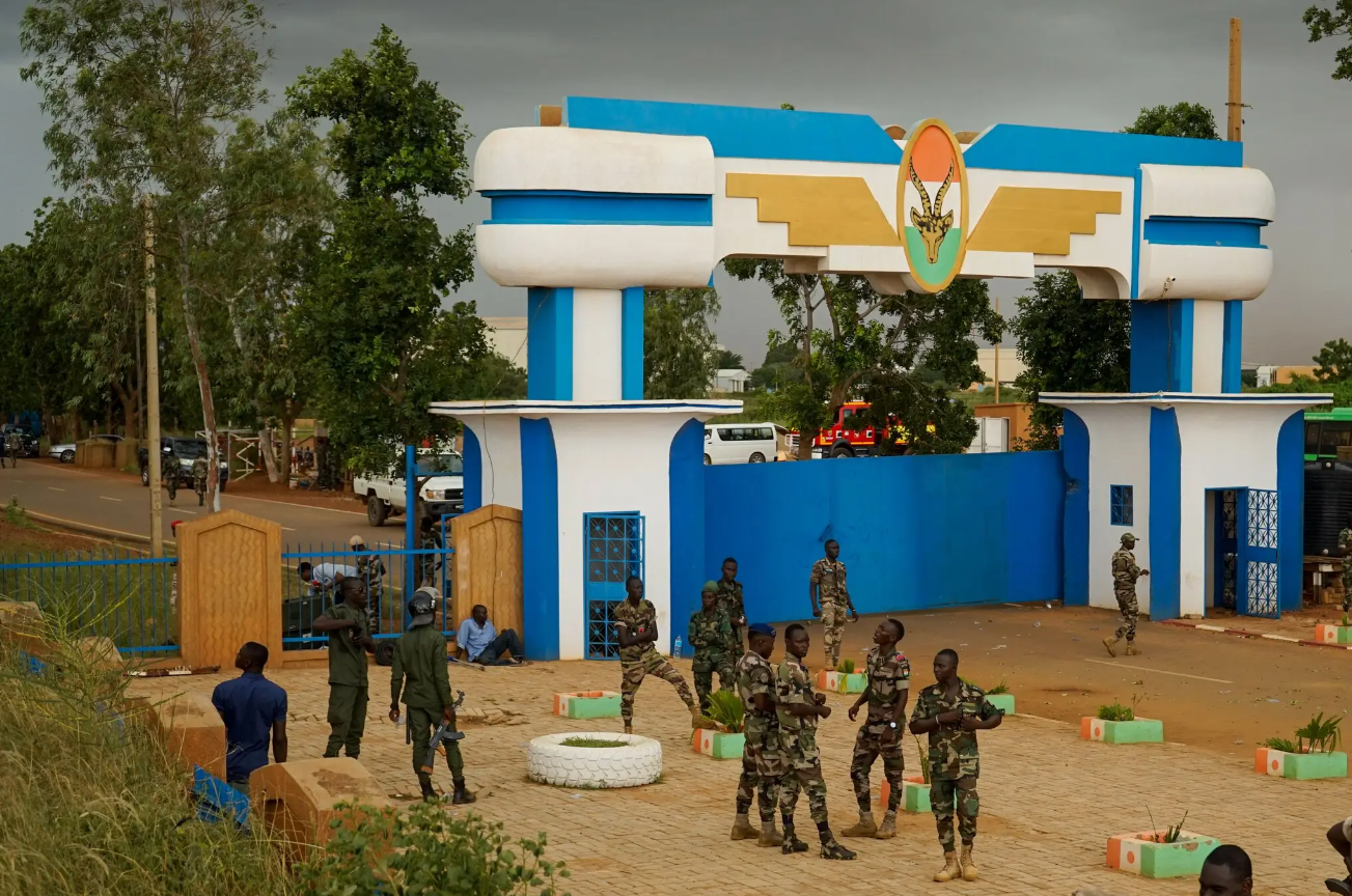 ▲法军在尼日尔首都尼亚美的基地