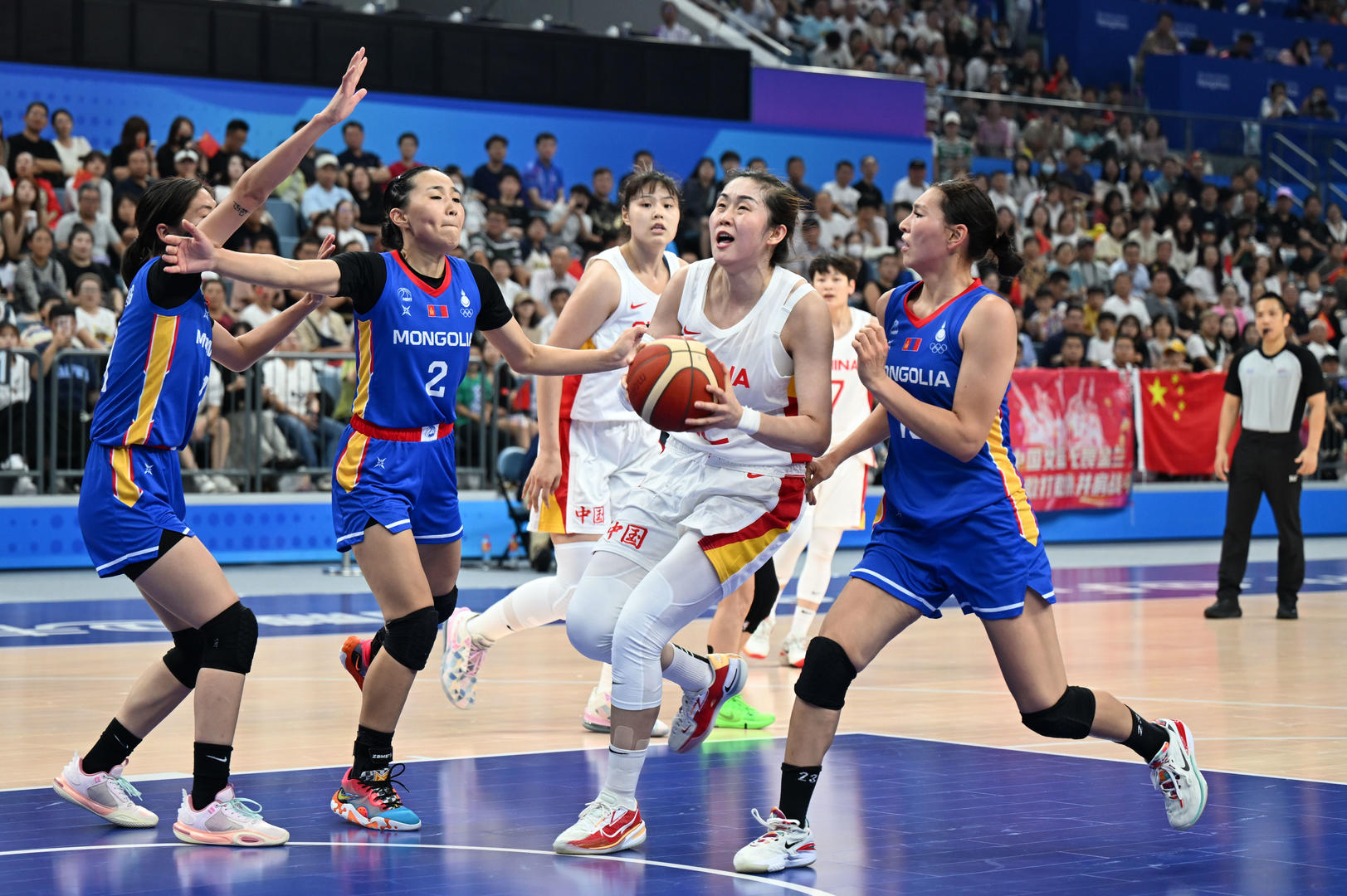 55分大胜！中国女篮轻取亚运开门红 邵婷：最大的对手还是日本队