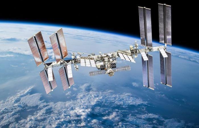 国际空间站8年后退役？NASA：将投10亿美元打造“太空拖船”让其坠入地球“墓地”