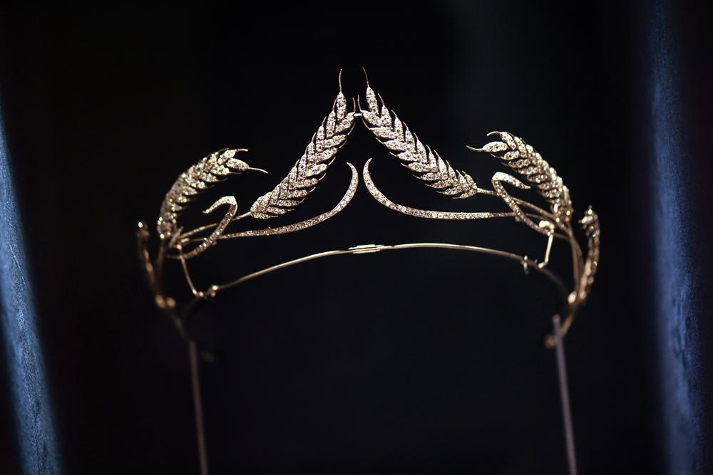 克雷沃克尔冠冕 克雷沃克尔冠冕，在其家族中传承200多年，历经四代，淋漓尽致地演绎了尚美之冠的传承价值。