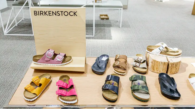 德国鞋履品牌Birkenstock申请15亿美元纳斯达克IPO