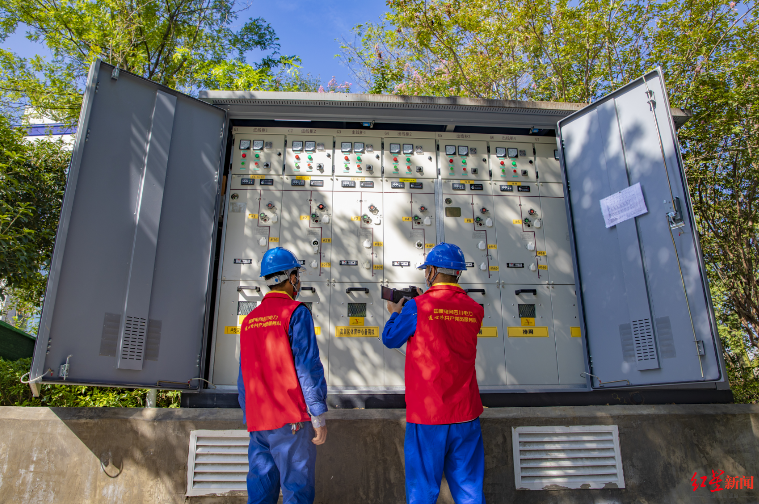 成都高新区打造现代一流配电网先行示范区：检修不停电、户均停电时间降至每年0.52小时