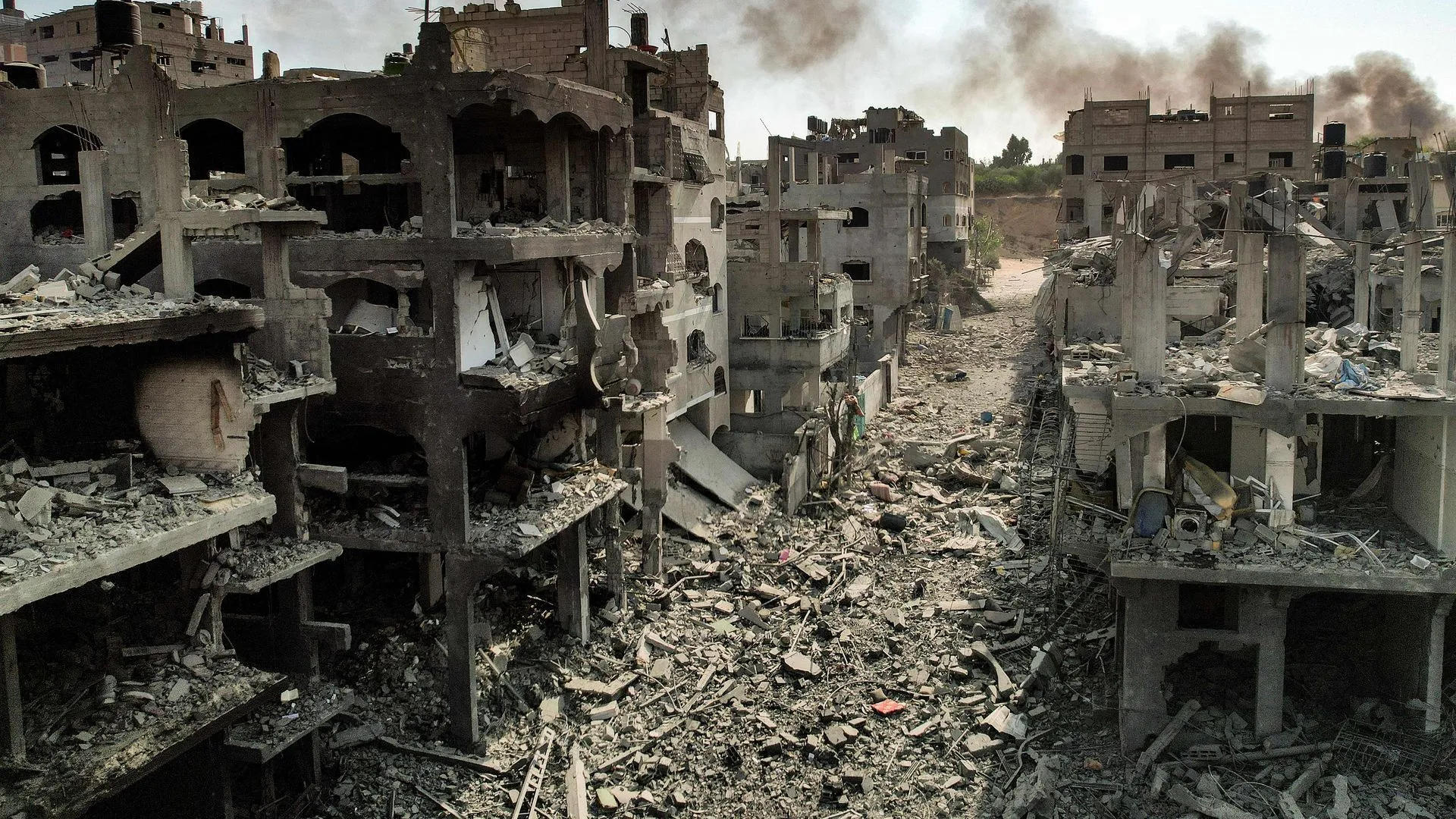 ▲被空袭摧毁的加沙城巴勒斯坦难民营