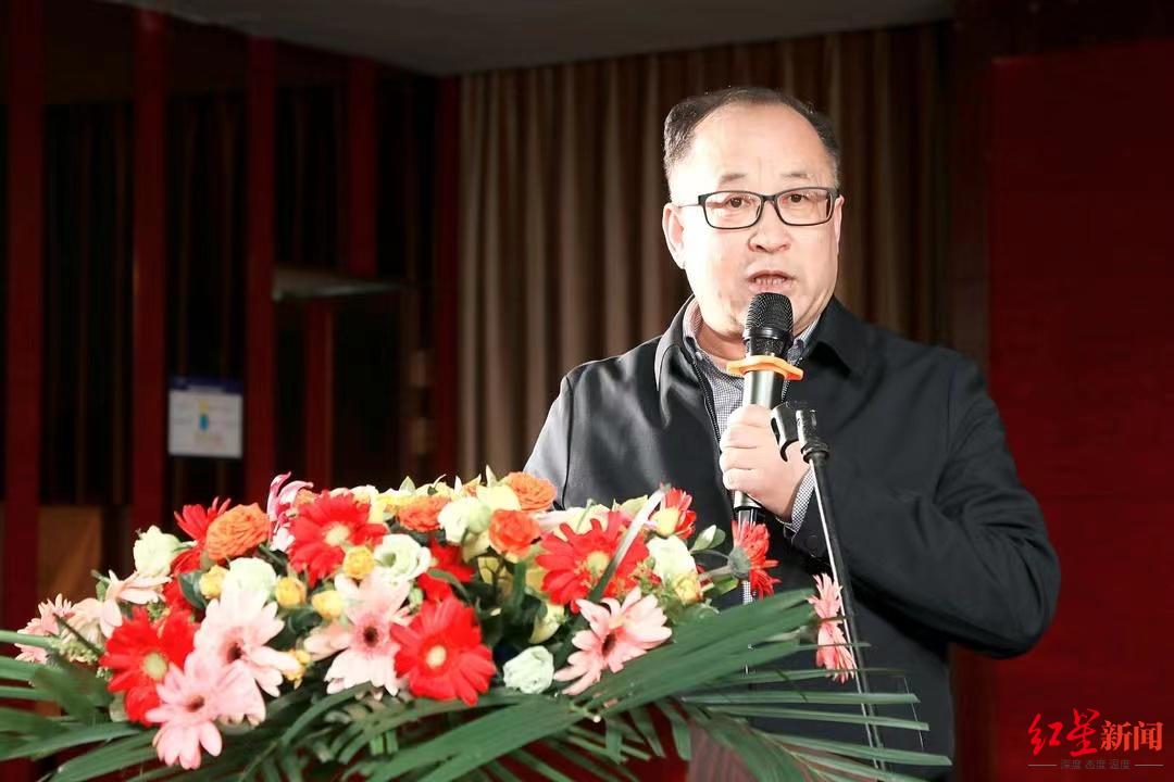 四川省省直（红星）作协首届新春年会举行