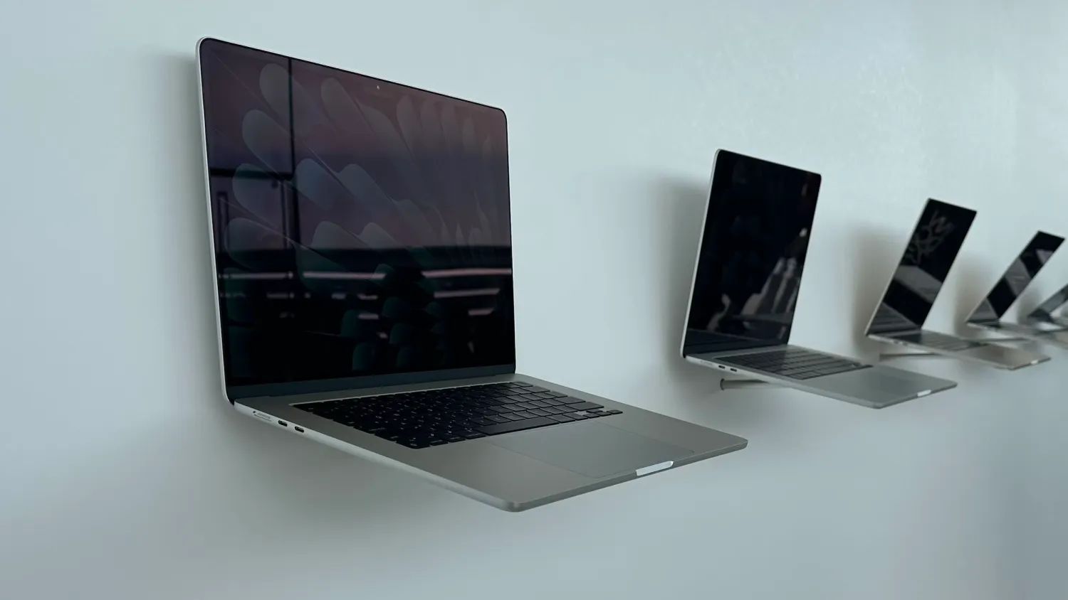 消息称苹果 3 月将推出新款 MacBook Air 笔记本：外观不变、升至 M3 芯片