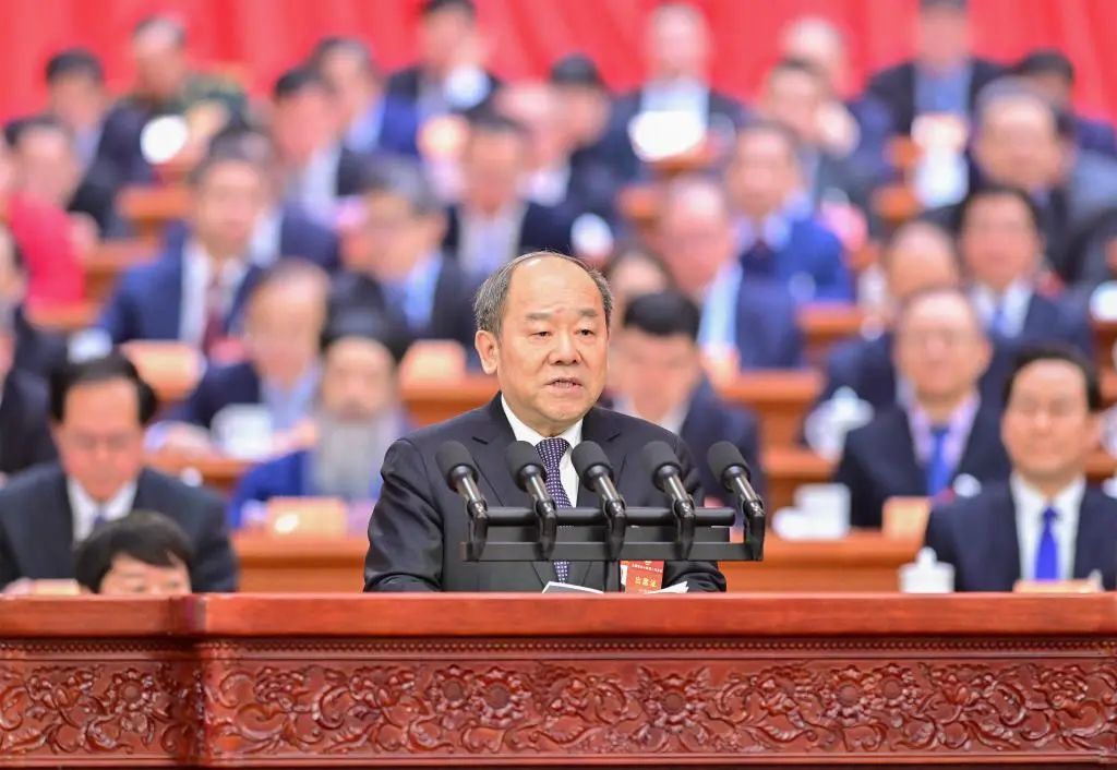 3月7日，全国政协十四届二次会议在北京人民大会堂举行第二次全体会议。这是宁吉喆委员作大会发言。新华社记者 翟健岚 摄