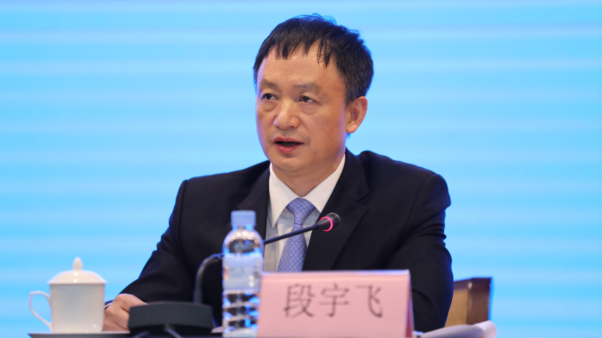 广东省卫健委原主任段宇飞被查，其继任者去年主动投案