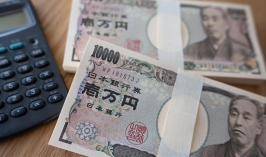 日本一颗白菜100元人民币 日元汇率刷新34年来新低