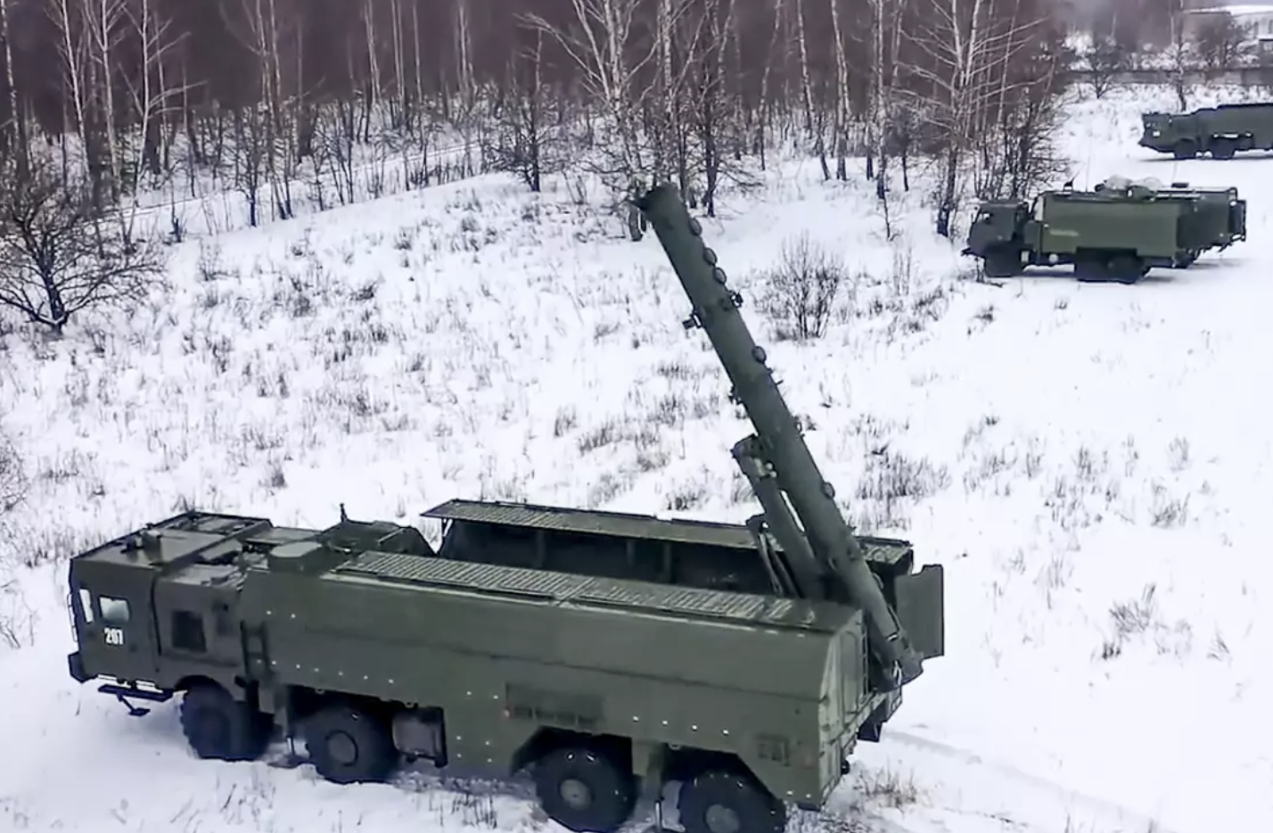 ▲图为俄罗斯“伊斯坎德尔”战术导弹系统发射装置