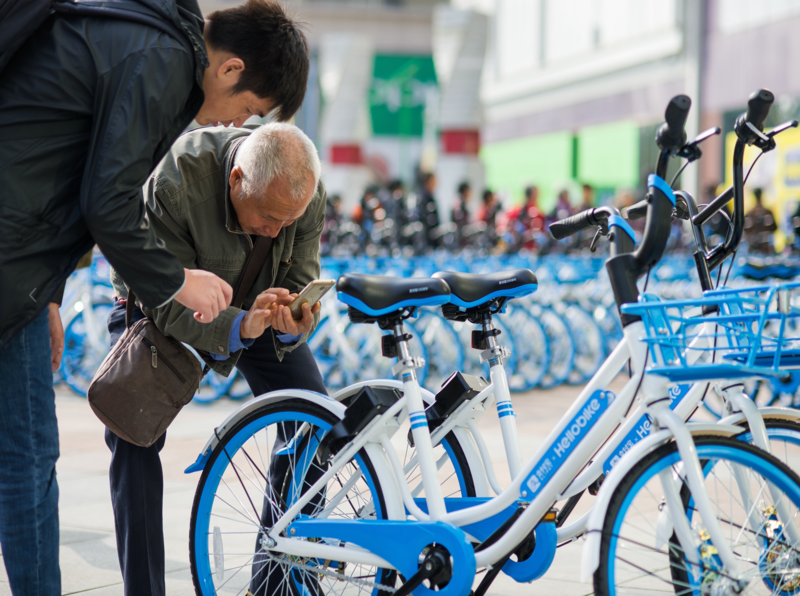 市民出行方式亟待升级，一线城市试点开放共享电单车运营