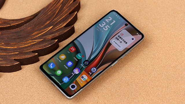 千元高品质 索尼LYT600主摄 AI智能体加持 联想moto g75体验