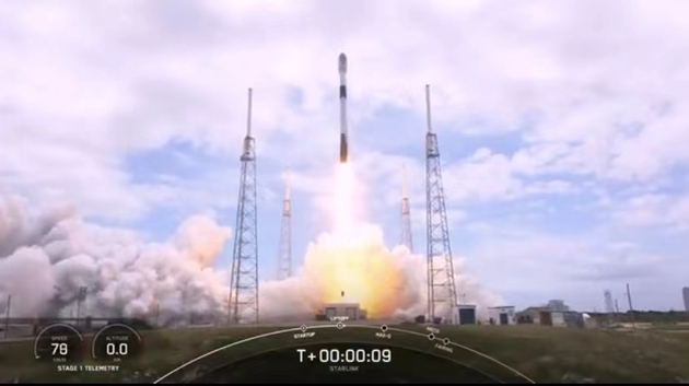 又是一箭12飞，SpaceX再送53颗星链卫星上天
